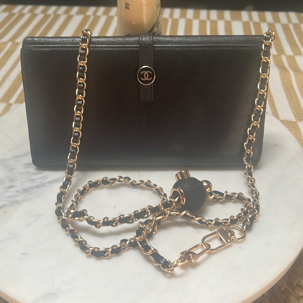 Chanel black wallet
